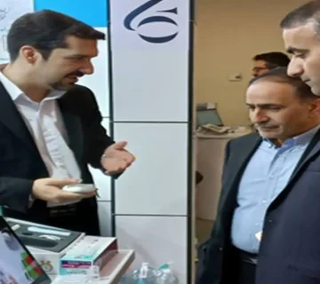 بازیدید ریاست محترم انجمن فوق تخصصی ریه ایران جناب آقای دکتر مصطفی قانعی از غرفه اُنار در دهمین کنگره بین‌المللی فوق‌تخصصی بیماری‌های ریوی و مراقبت‌های ویژه