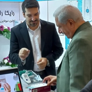 بازدید استاد گرامی جناب آقای دکتر محمدرضا مسجدی فوق تخصص ریه و دانشمند ایرانی رتبه یک‌دهم درصد برتر دنیا، از غرفه اُنار در دهمین کنگره بین‌المللی فوق‌تخصصی بیماری‌های ریوی و مراقبت‌های ویژه